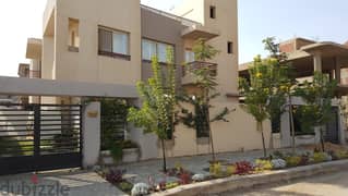 Family Villa ( 3 Apartments)- فيلا مكونه من ٣ شقق بالشروق