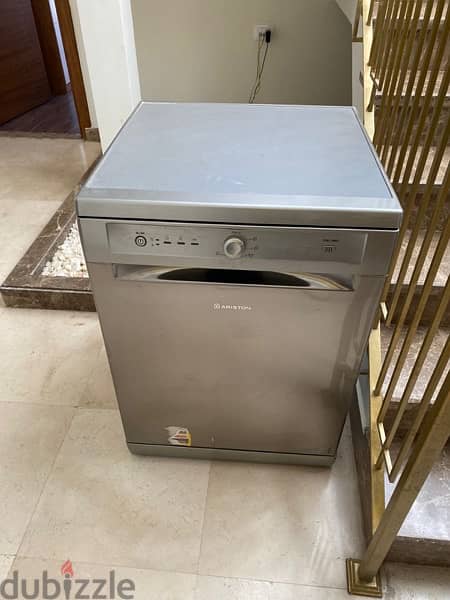 Ariston Dish Washer 0