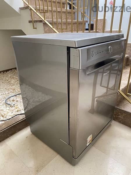 Ariston Dish Washer 1