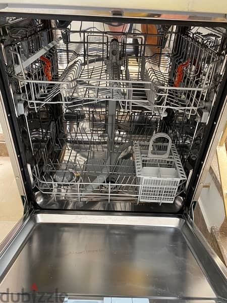 Ariston Dish Washer 4