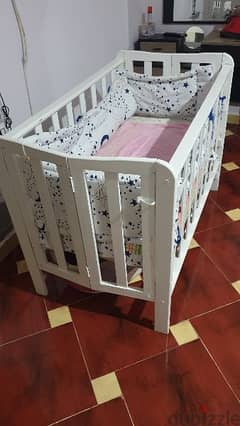 Used like new baby bed 0