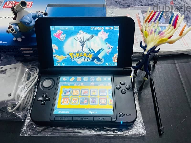 Nintendo 3ds XL (Black X Blue) 7