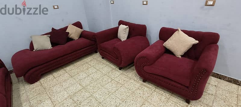 فرصة للجادين طقم انترية Comfortable 1