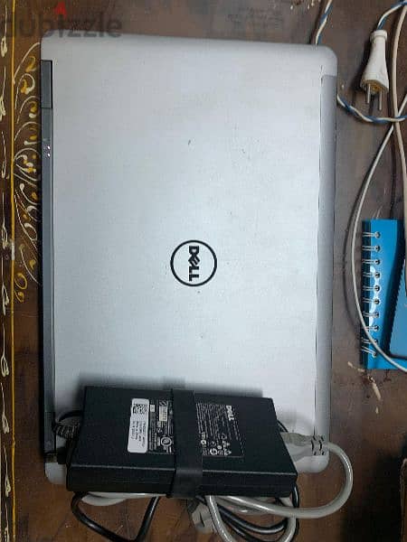 لاب توب ديل E6540 للبيع 1