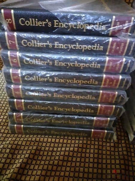 الموسوعة الأمريكية الشهيرة  Collier's Encyclopaedia 3