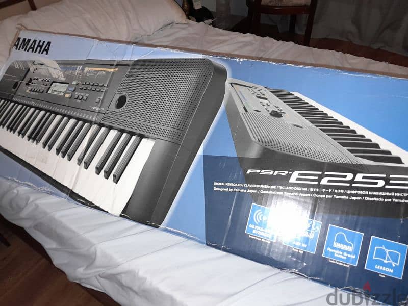 Yamaha org PSR-E253 6