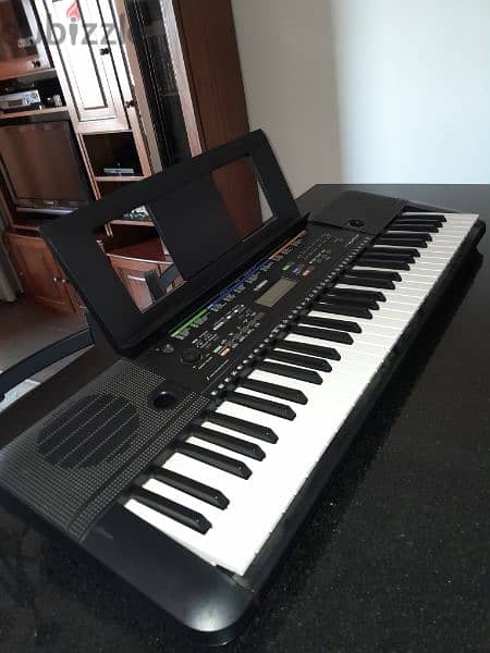 Yamaha org PSR-E253 9