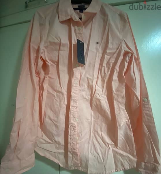 للبيع جديد شميز حريمى ماركة Tommy hilfiger size M 1