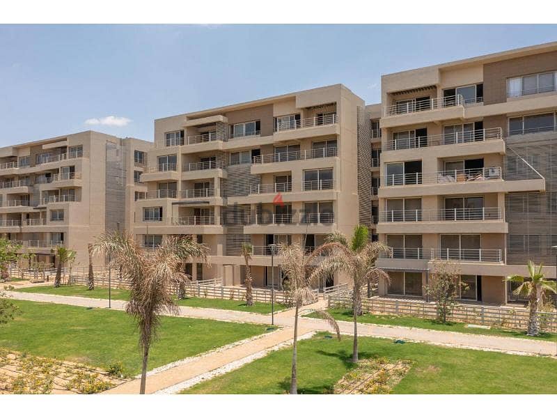 Apartment in Capital Gardens overlooking landscape 1