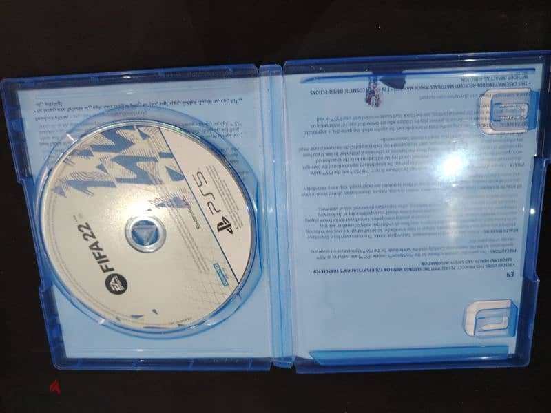 Spiderman 2 PS5 Used (٣٠٠٠ جنيه) +FIFA 22 CD مجانا 4