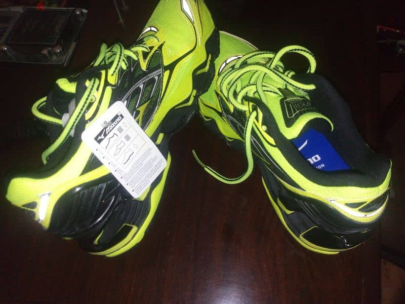 للبيع حذاء Mizuno Wave Prophecy 6 2