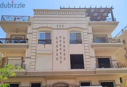 Penthouse for sale with an open view on green spaces in Fifth Square Compound (Al Marasem), Fifth Settlement 0