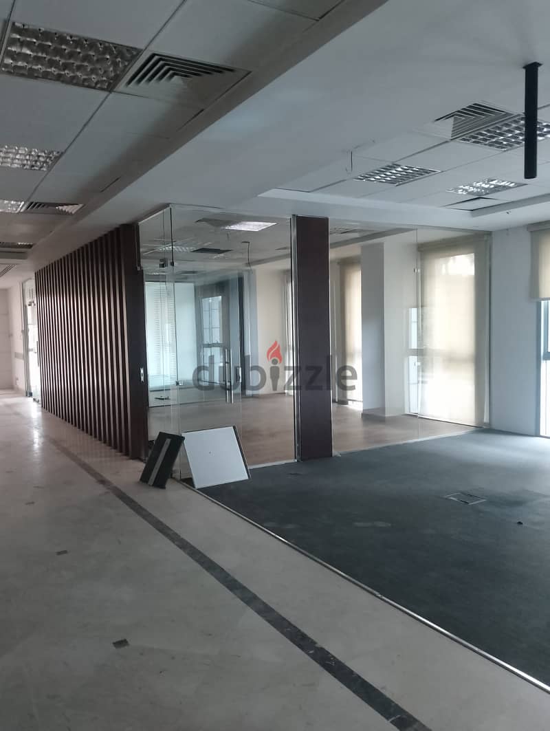 مكتب 526 م للايجار التجمع مجمع البنوك new cairo office for rent 1