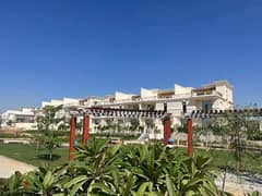 230 sqm apartment in garden, with 5% down payment, immediate receipt, 25% discount, view on lagoon and landscape, in installments