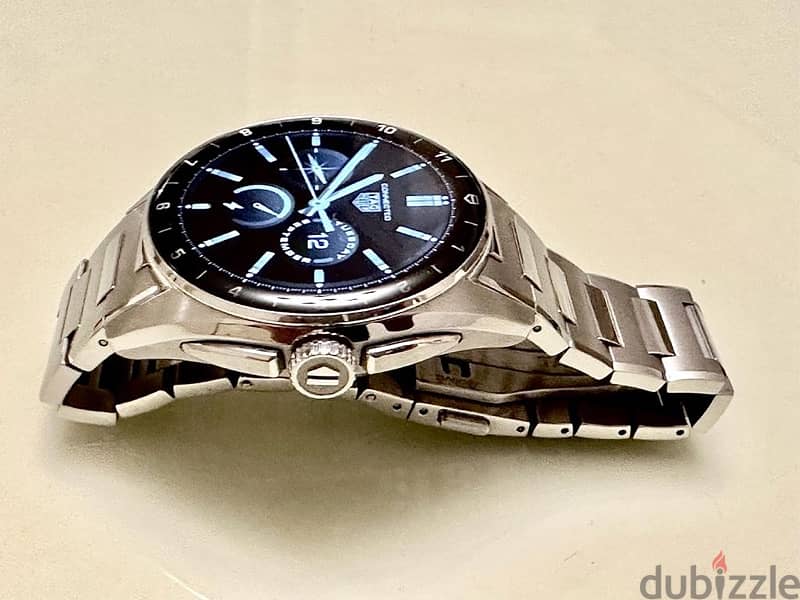 Own the luxurious Digital beautiful watch Tag Heuer  الوحيدة في مصر 2