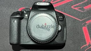Canon 700D with 18-55 kit lens & 50mm lens