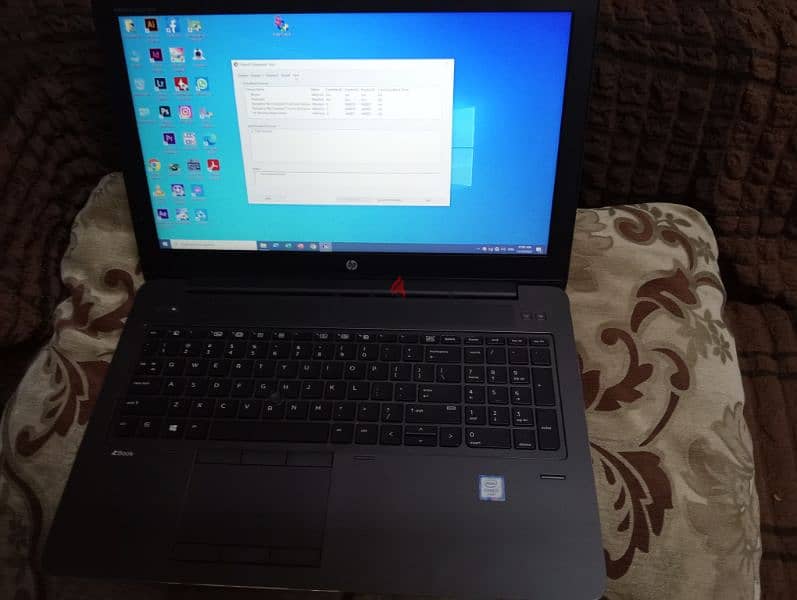 laptop HP ZBook 15g3 8