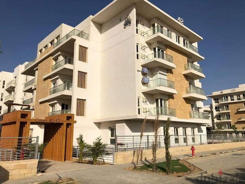 Apartment for sale 210 meters, ready to move with lowest down payment and instalments for the longest period without interest, in Mountain View 3