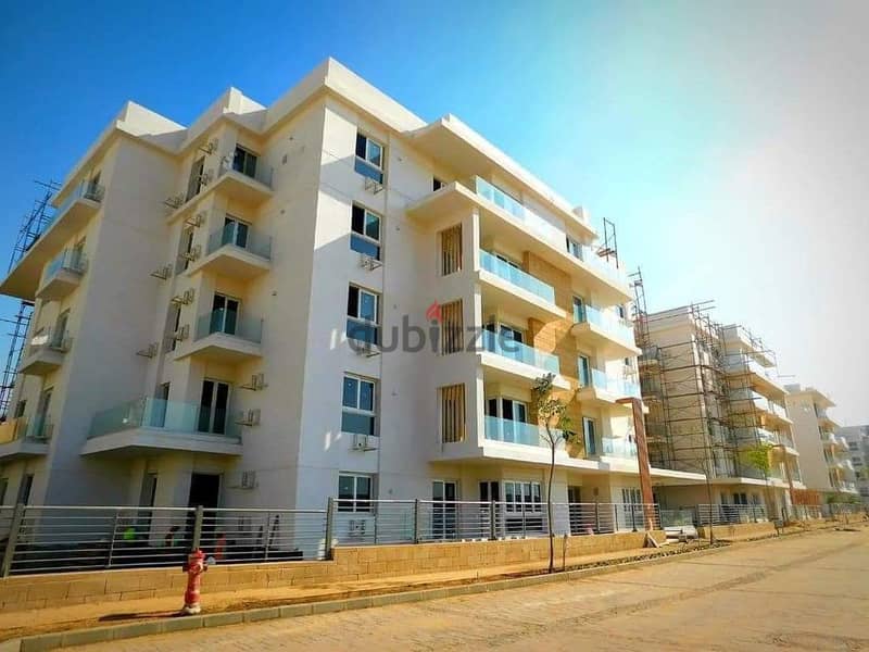 Apartment for sale 200 meters + private garden 169 meters, ready to move with instalments for the longest period, in Mountain View 8