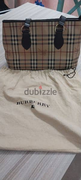 شنطة burberry اصلي 4