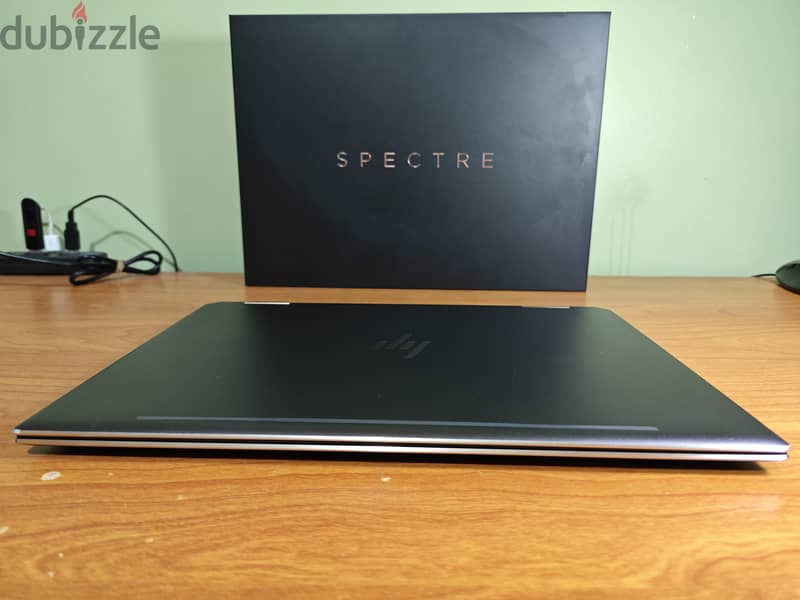 HP Spectre 13 x360  i7-8565U Convertible 512g 16ram 1