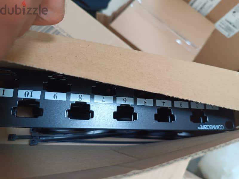 patch panel commscope 24port cat6كورد فايبر وباتش بانل كومسكوب ٢٤ مخرج 1