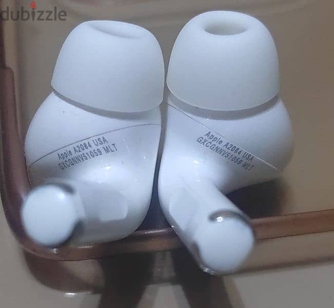 apple airpods pro 4