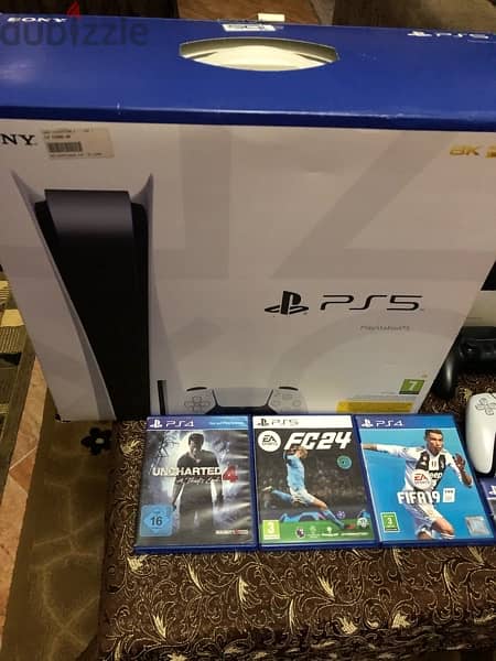 playstation 5 brand new / 2 controllers 3