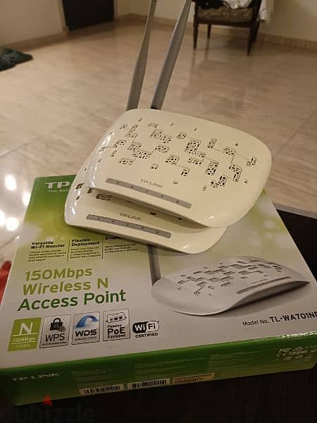 2عدد راوتر we للبيع و 2عدد ACCess point wirelessللبيع 0