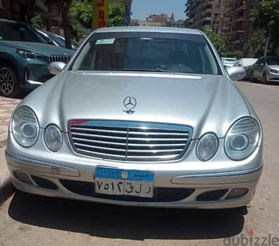 مرسيدس بنز E200 2004