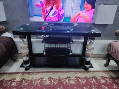 ترابيزة t. v سيكوريت