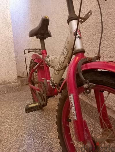 عجلة BMX مقاس 16