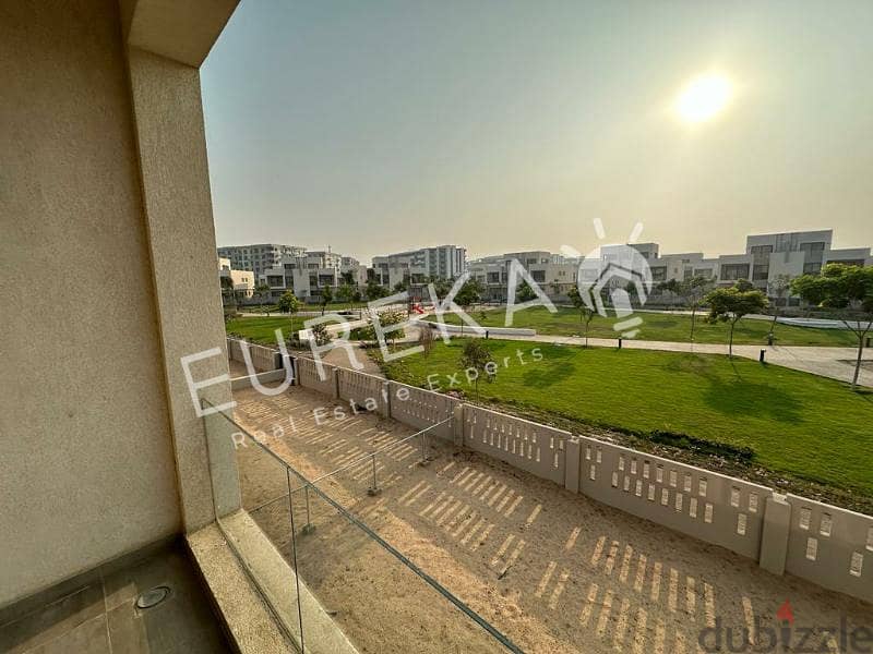 Twin House 372 m  for rent in compound Al Burouj 4