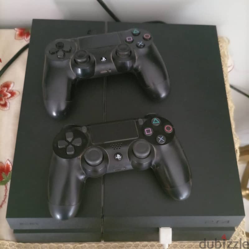 ps4 للبيع 0