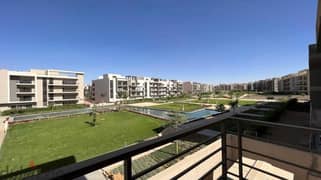 3-bedroom apartment with landscape view, fully finished and immediate receipt, in Fifth Square Al Marasem, in installments