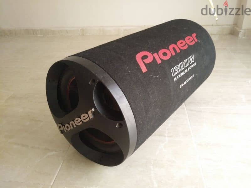 طقم صوت Pioneer للسيارة 2