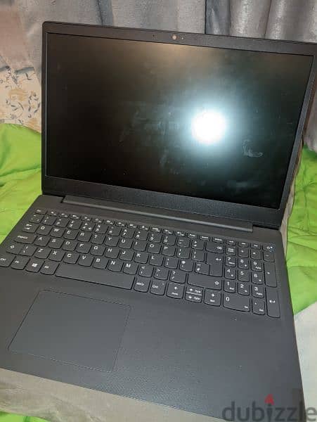 Lenovo V15 1