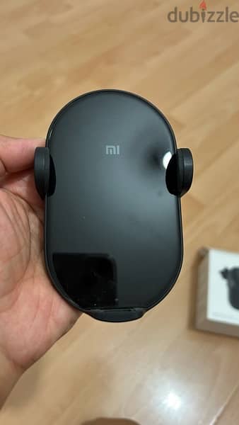 mi 20w wireless car charger 2