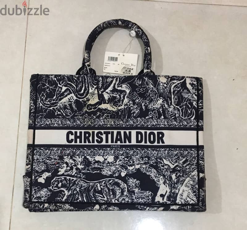 CHRISTIAN DIOR 0