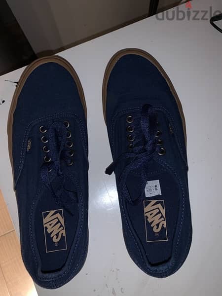 Vans Authentic Shoes in navy blue 0