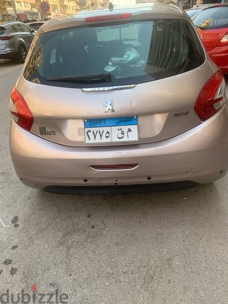 Peugeot 208 2015 2