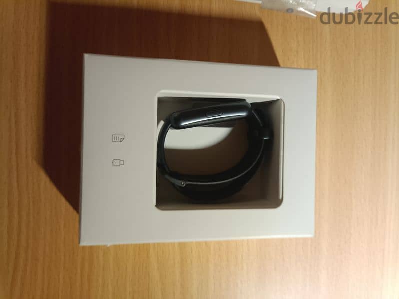 ساعة Huawei band 7 لون اسود 2