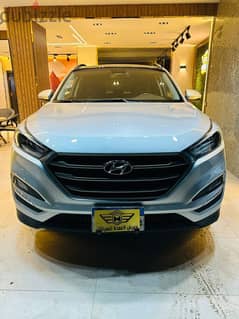 2018 Hyundai Tucson  Plus هيونداي توسان 70 كم  صيانات توكيل