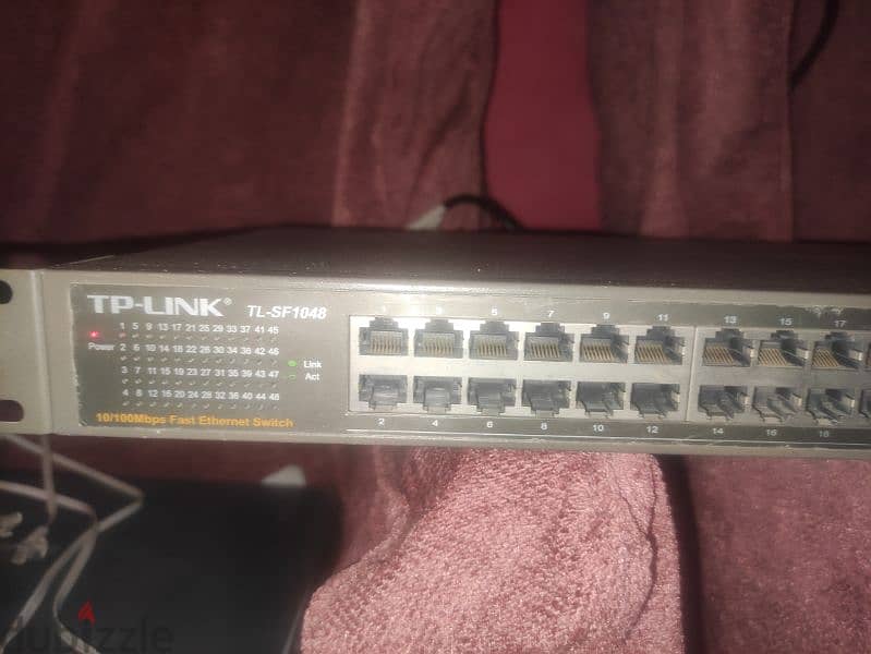 TP-Link 48 port Switch 10/100 0