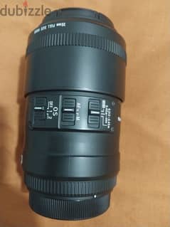 Lens 105 sigma micro