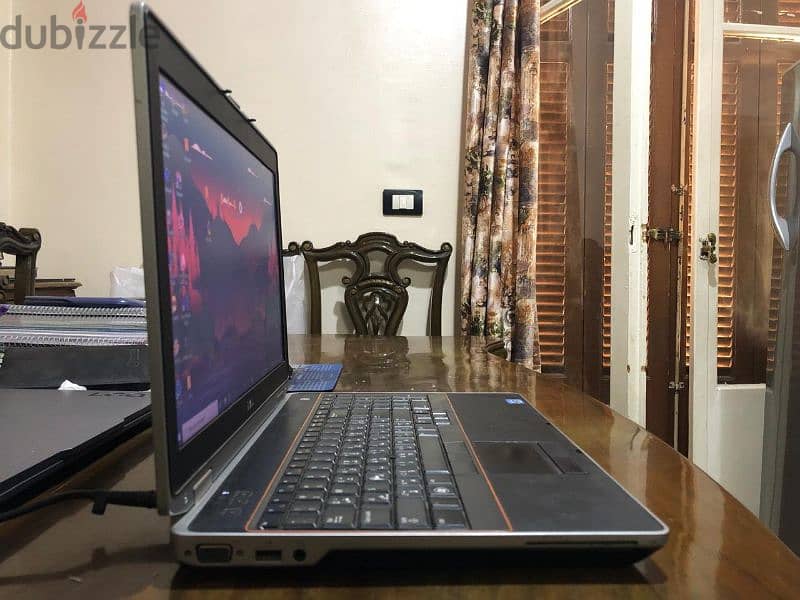 لابتوب DELL core i7 1