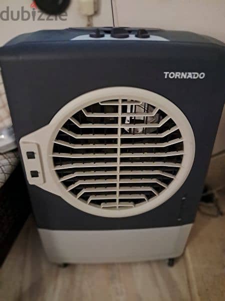 Tornado cooler toshiba 60 liter 0