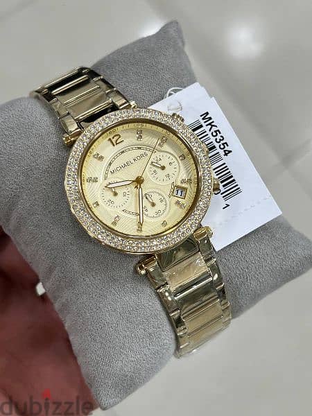 original Michael kors watch with serial number with box and bag 2