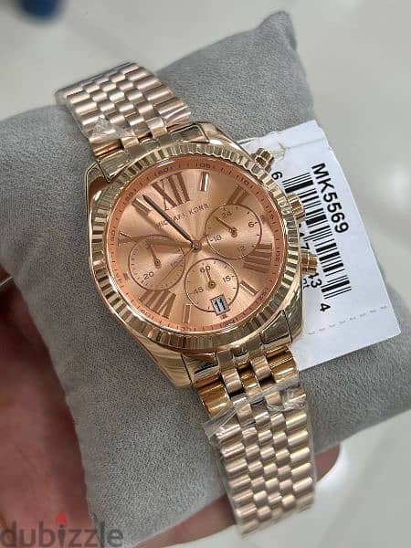 original Michael kors watch with serial number with box and bag 12