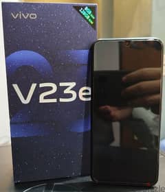 موبايل Vivo V23e بحالة ممتازة مع العلبة الكاملة والإكسسوارات